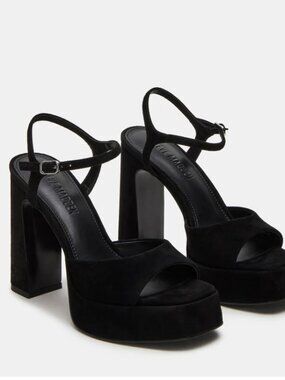 NEW Steve Madden Liandra Black Suede Heels